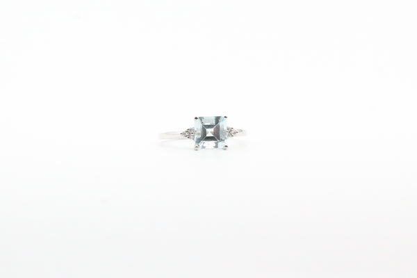 White Gold Aquamarine and Diamond Ring