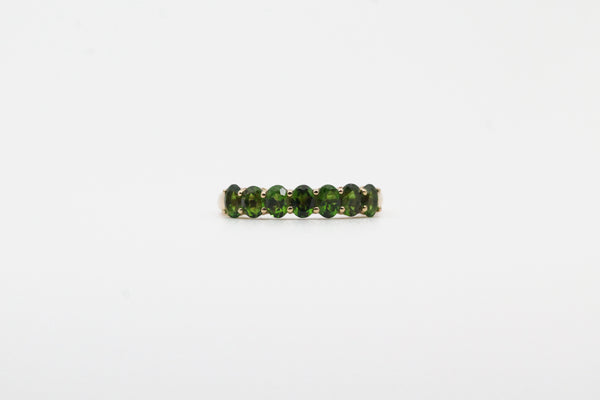 Yellow Gold Chrome Diopside Band