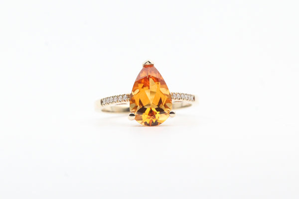 Yellow Gold Pear Shaped Citrine Ring