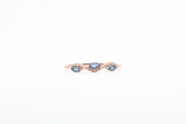 Rose Gold Sapphire Wavy Ring