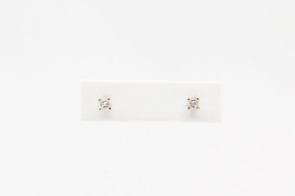 Yellow Gold .50ctw Diamond Stud Earrings