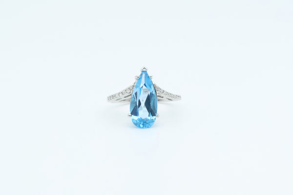 White Gold Pear Blue Topaz Ring