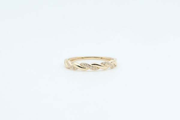 Yellow Gold Twist Band